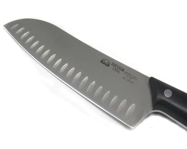 Coltello Due Cigni Santoku lama con alveoli - immagine 3