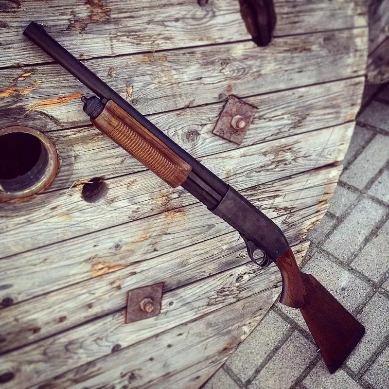 TOKYO MARUI Replica di fucile M870 tipo calcio in legno (TMR-02-013272)