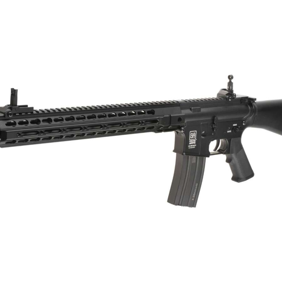 Replica del fucile d'assalto Specna Arms SA-A90 M16