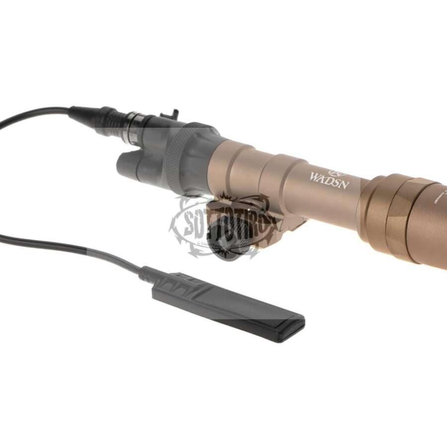 WADSN Torcia elettrica M600U Scout con doppio interruttore IR LED