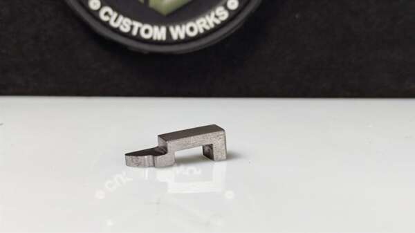 DENTE DI SCATTO ARES STRIKER AS02 IN ACCIAIO RICAVATO DAL PIENO CNC - immagine 4
