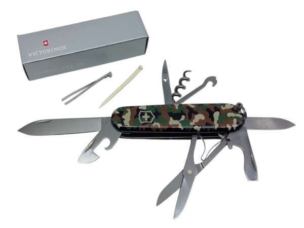 Coltello Victorinox multiuso Huntsman guancette mimetiche 1371394