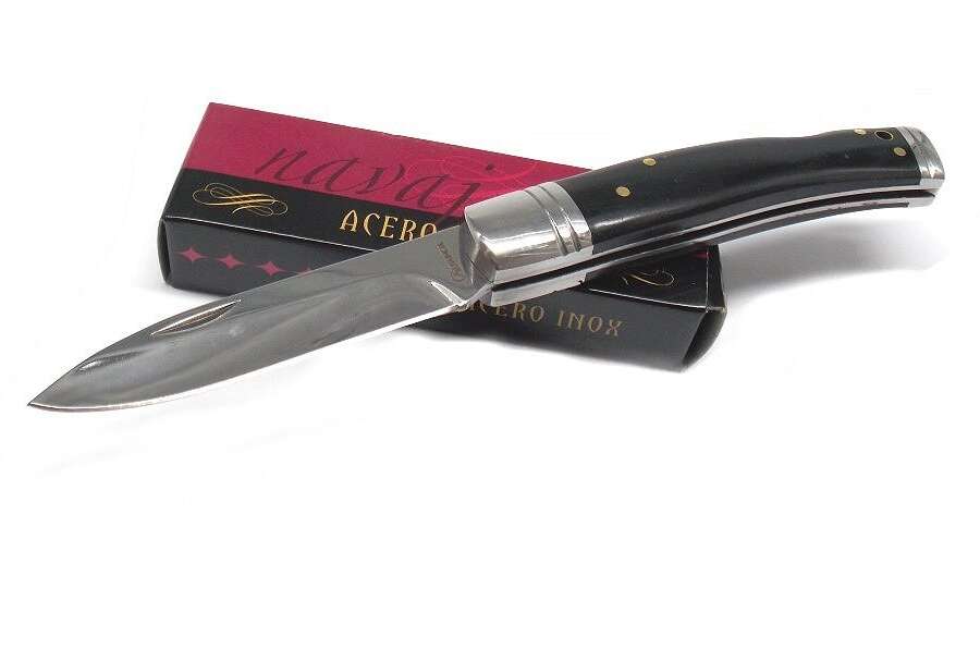 Coltello da caccia Albainox manico in acero nero