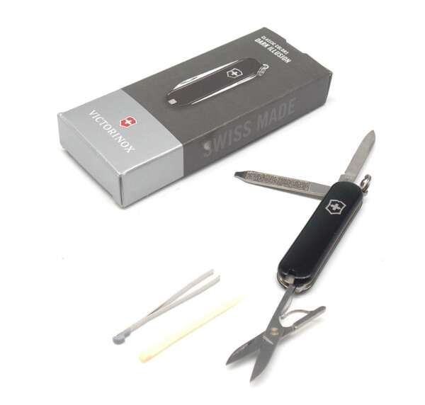 Coltello Victorinox 5 usi mignon 0.6223 nero