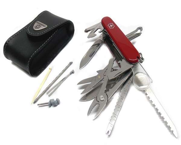 Coltello Victorinox SwissChamp 33 funzioni con fodero 16795LB1