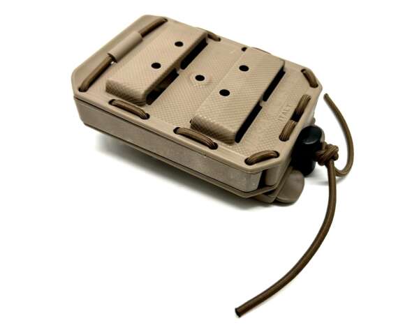 Porta caricatore Vega per 5/56 in polimero linea Bungy 8BL03 - NERO-U - immagine 3