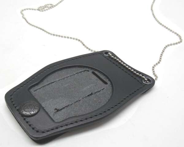 Porta placca Vega cuoio 1WB50 con collana CC e similari - immagine 2