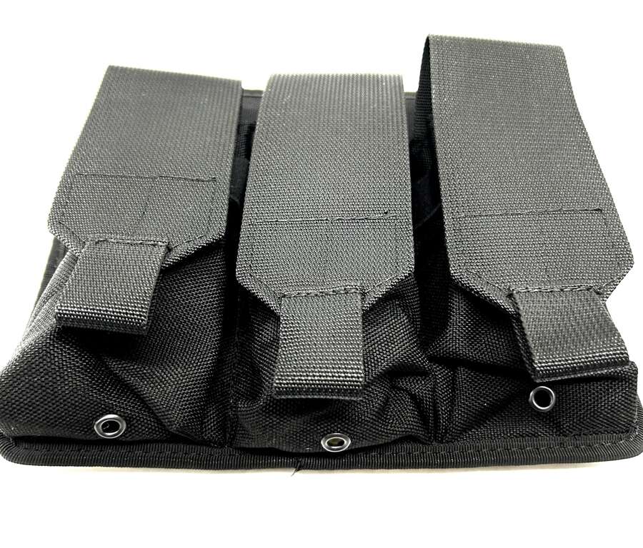 Porta caricatore Vega M16 2SM14 per tre caricatori - NERO-U