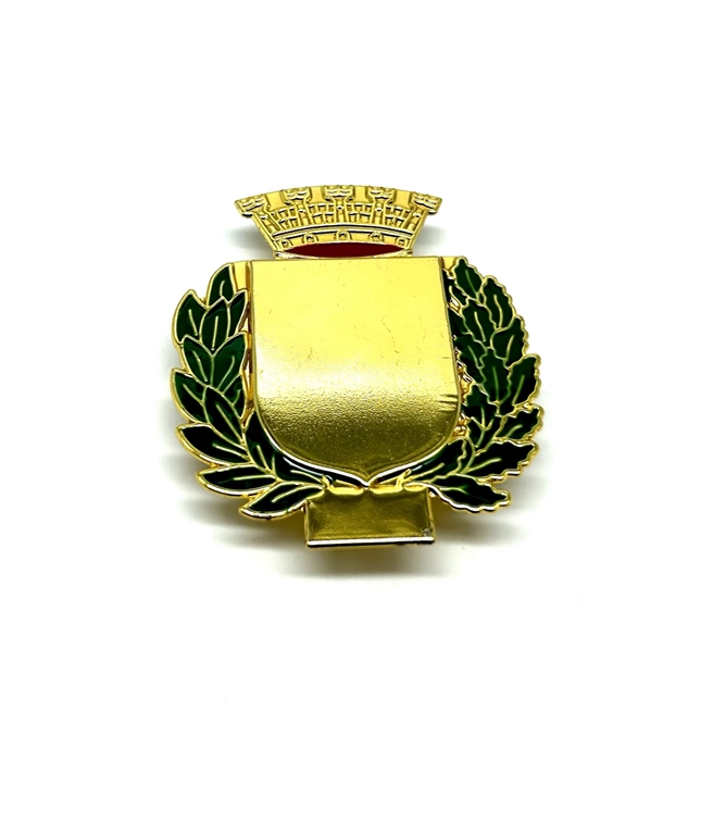 Porta fregio in metallo da petto con alloro verde e corona