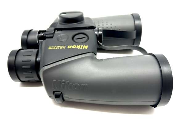 Binocolo Nikon marina 7X50 CF WP - immagine 5