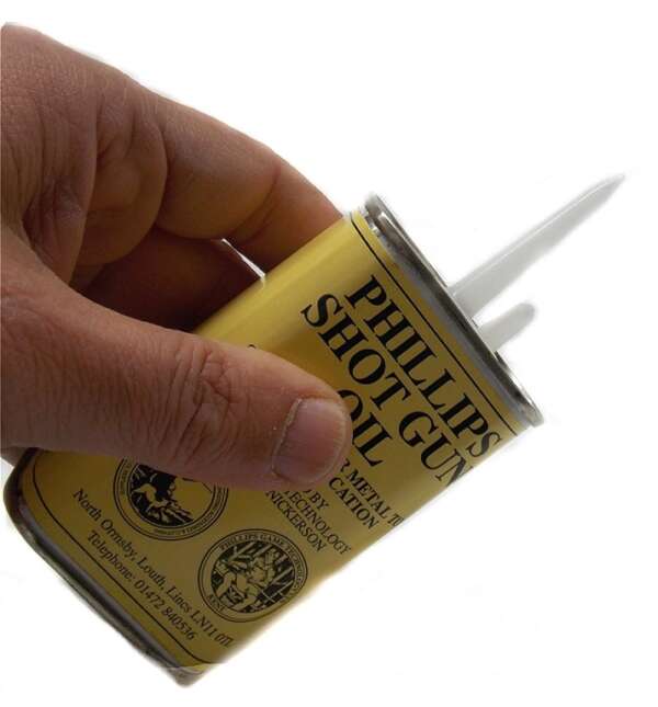 Olio Phillips liquido lubrificante per fucili 125 ml con dosatore a goccia - immagine 2