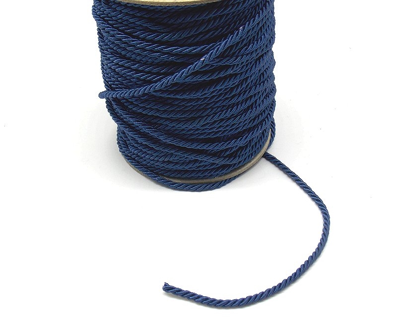 Corda in tessuto intrecciato di colore blu