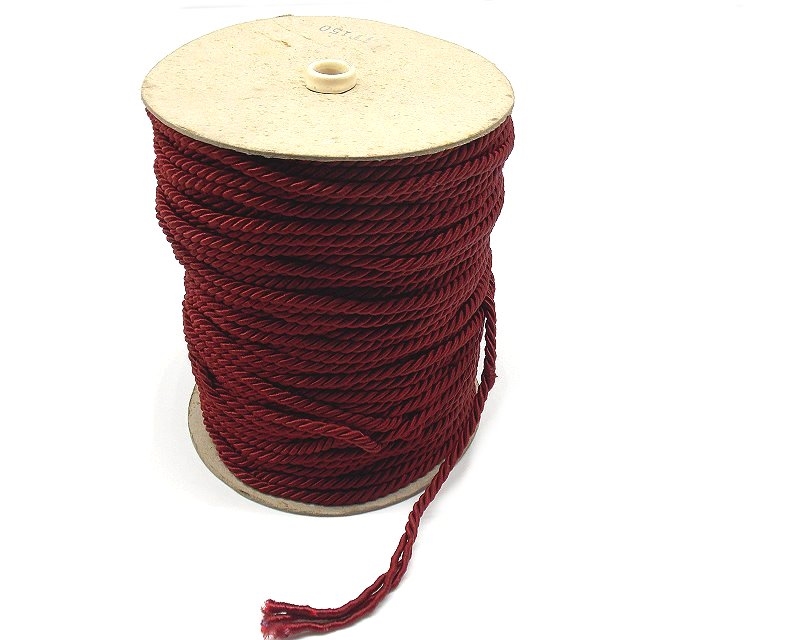 Corda in tessuto intrecciato di colore rosso scuro