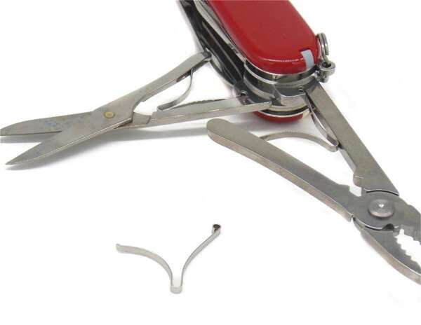 Molla Victorinox di ricambio per forbici o pinza serie coltelli 91 mm