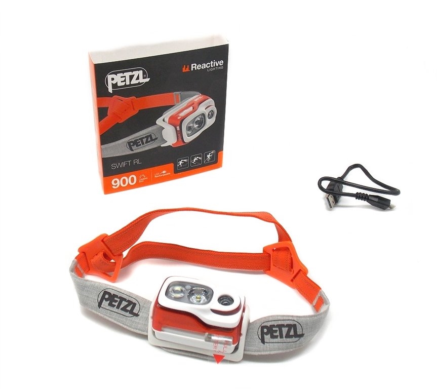 Torcia Petzl frontale Swift RL 900 lumes ricaricabile da speologo