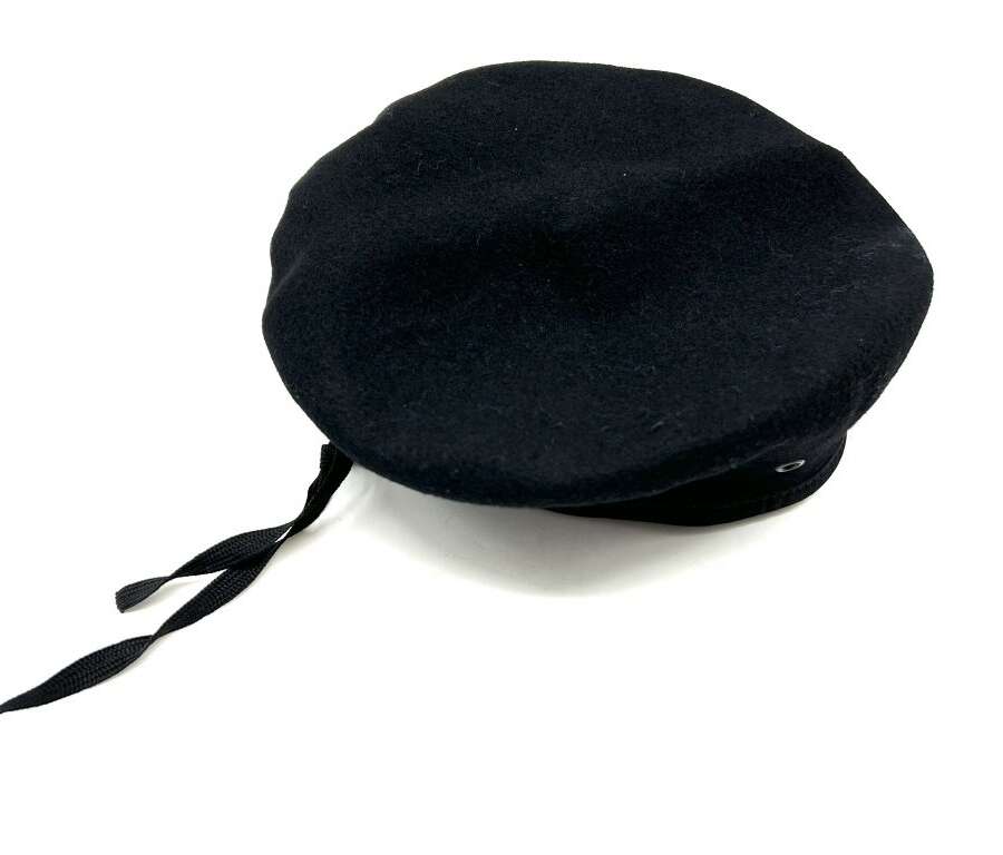 Basco nero in panno modello Boina spagnolo