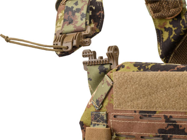 DEFCON 5 STORM PLATE CARRIER WITH QUICK RELEASE SYSTEM+TRIPLE MAG POUCH Multi Camo - immagine 7