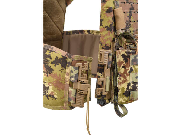 DEFCON 5 STORM PLATE CARRIER WITH QUICK RELEASE SYSTEM+TRIPLE MAG POUCH Multi Camo - immagine 8