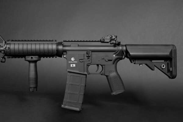 EVOLUTION M4 RECON SOPMOD BLACK ETS III FULL METAL - immagine 3