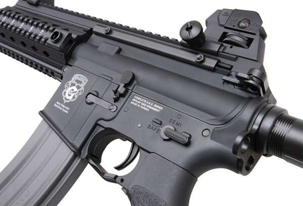 G&G FUCILE ELETTRICO SCARRELLANTE NERO GR4 100Y (GG27SCB) - immagine 5