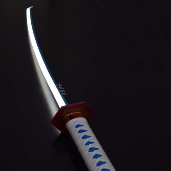 KATANA ORNAMENTALE CON ILLUMINAZIONE LED VERSIONE BAMBOO (ZS654GDWD-LS) - immagine 2