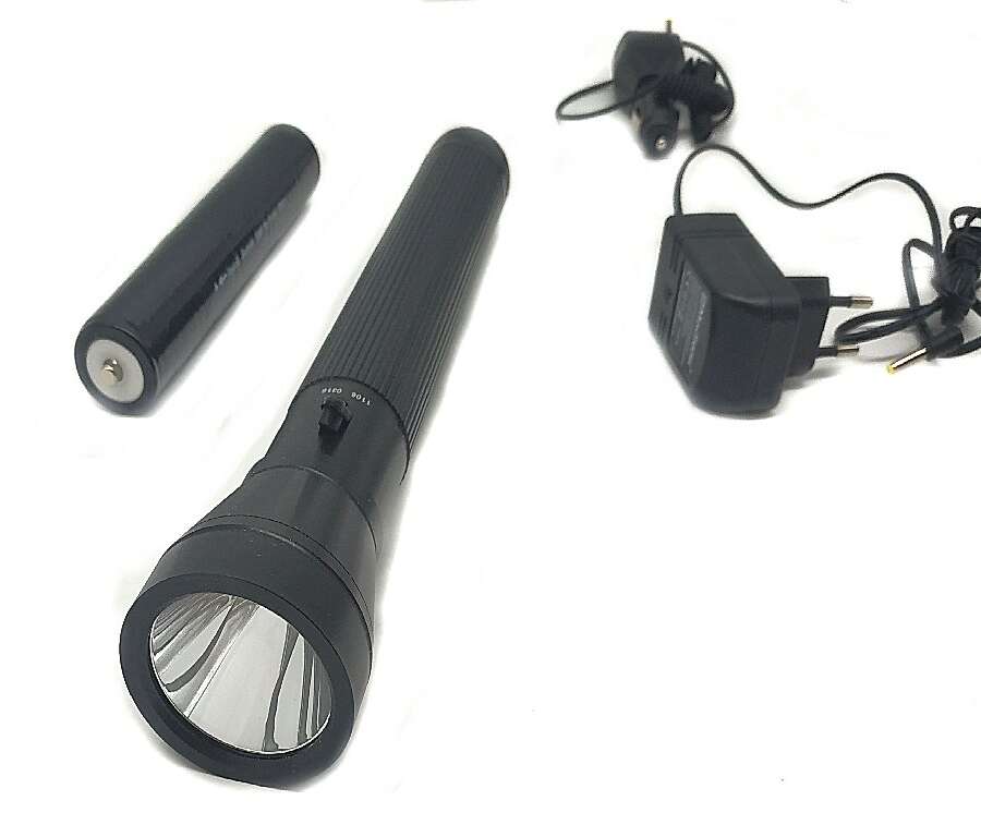 Torcia Mactronic ricaricabile 180 lumen per Guardia giurata