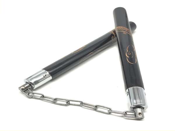 Nunchaku in legno nero drago con catena - immagine 2