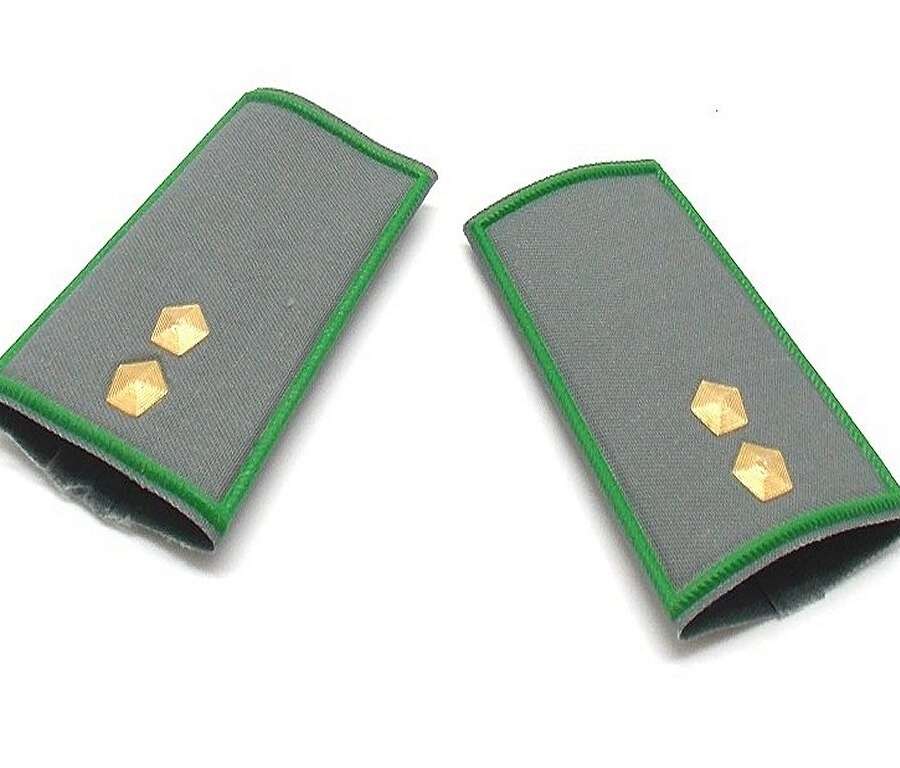 Grado tubolari grigio con perfilo verde e 2 pentagoni dorati