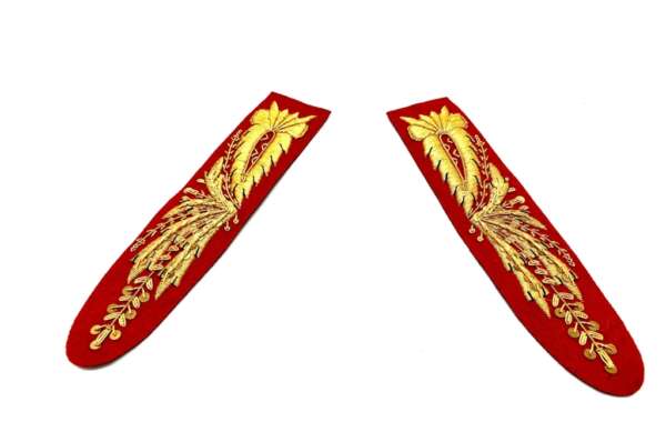 Alamari con fiorame per ufficiale da giacca dorati 16 cm panno rosso