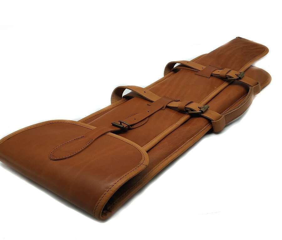 Fodero Delfiero in cuoio vacchetta porta fucile smontato con cinghie